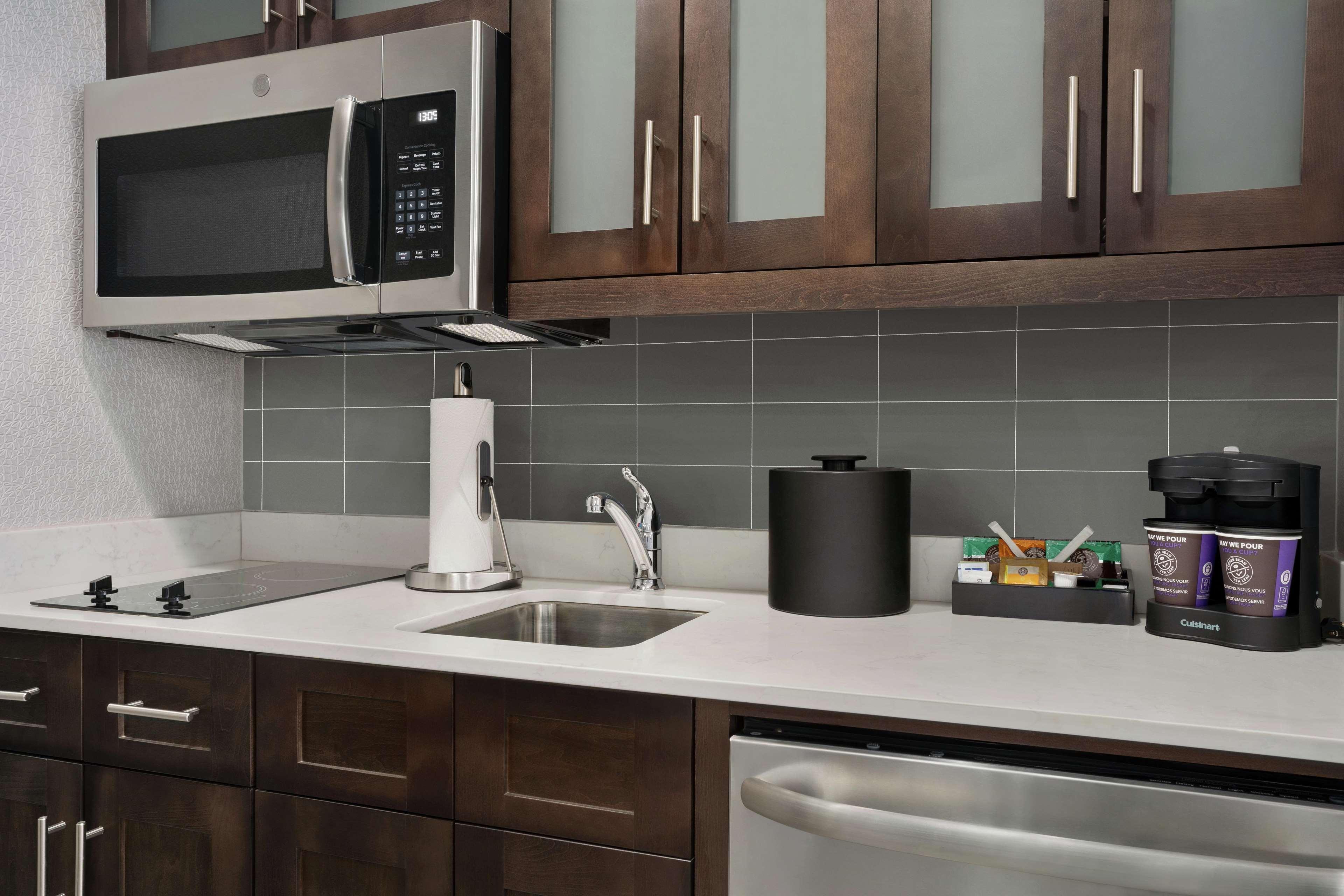 Homewood Suites By Hilton Florence Extérieur photo
