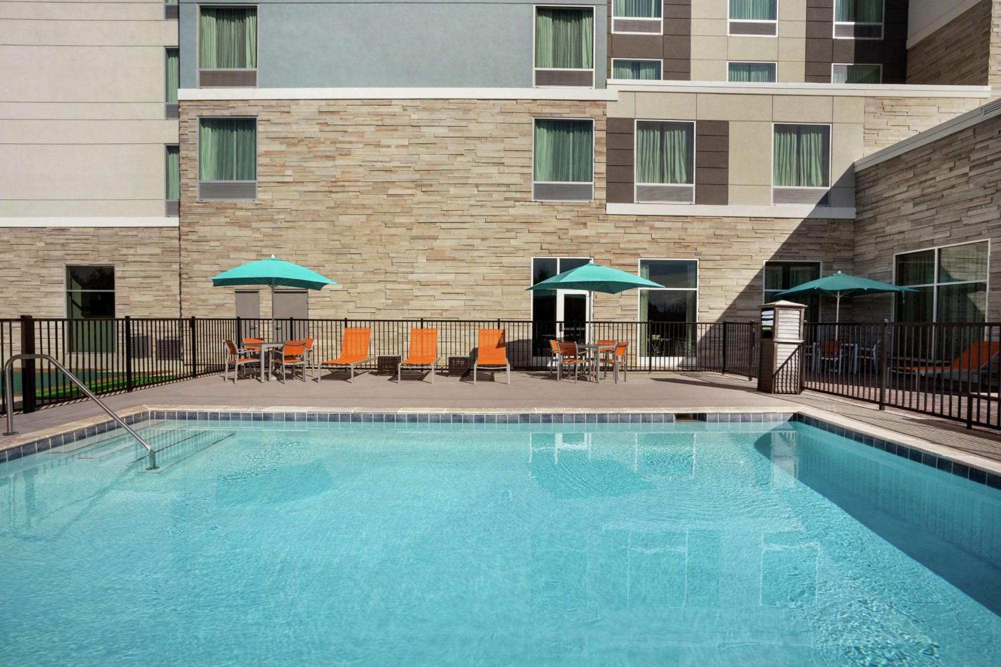 Homewood Suites By Hilton Florence Extérieur photo